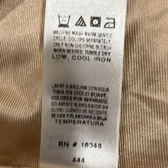 Vintage Vanity fair half slip w/ lace trimmed slit - Picture 5 of 5